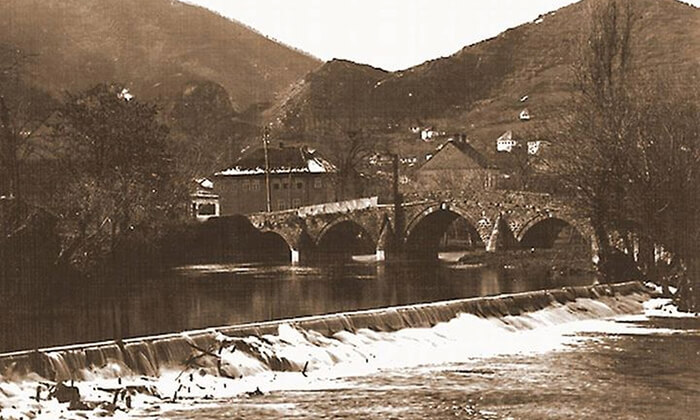 Fotomontaža Zorana Domanovića - Kasapčića most