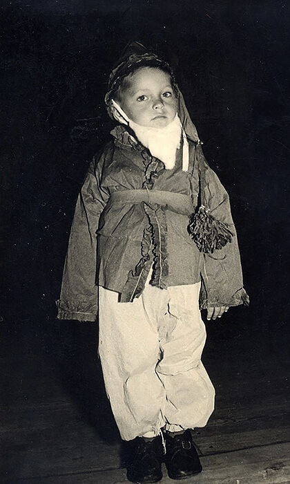 U ulozi patuljka 1956.