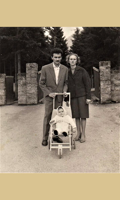 Mališa Đedović sa ženom Ljubom i ćerkom Gordanom