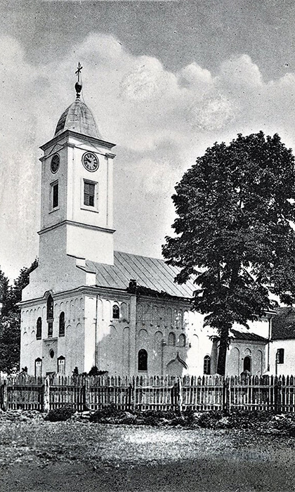 Podizanje sata na toranj Saborne crkve Sv. Đorđa