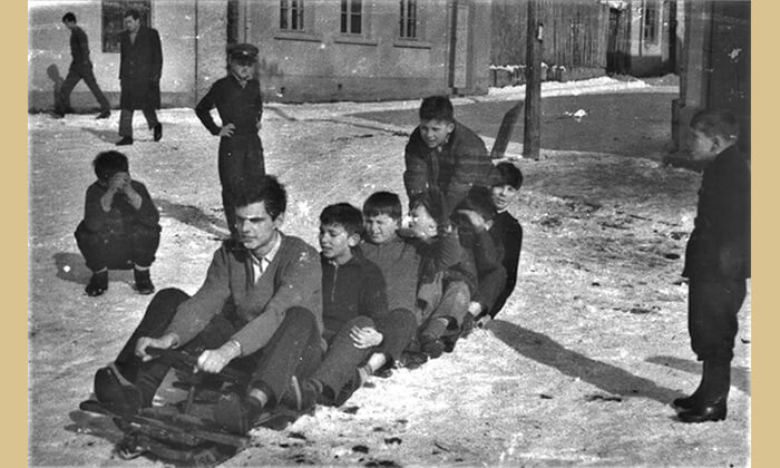 Užičani na startu trke bobova na Zlatiborskom putu 1940. godine