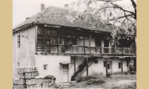 Zotovića kuća, snimljena pred rušenje
