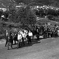 O nekadašnim ispraćajima pokojnika