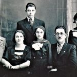 . Porodica Aranđelović : Srbo, Filka,Olivera, Dragi i Radmila . Iznad stoji Filkin brat