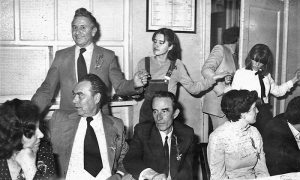 Uvek veseo profa Mijo je voleo da zaigra sa đacima i kolegama.