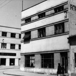 Posle Drugog svetskog rata, apoteka koju je izgradio u svojoj zgradi Jovan Jovanović, je nacionalizovana