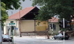 Snimak Z. Domanovića posle rušenja dela Popovića Kuće