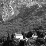Manastir Gradište na brdu iznad Buljarica