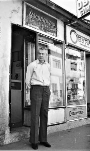 Zvonko Malnar ispred svoje sajdžiske radnje