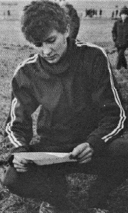 Mladi Dragomir Žunić sa državnim grbom na grudima