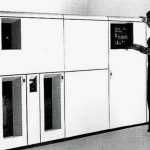 Prvi komercijalno  dostupan laserski štampač IBM 3800.