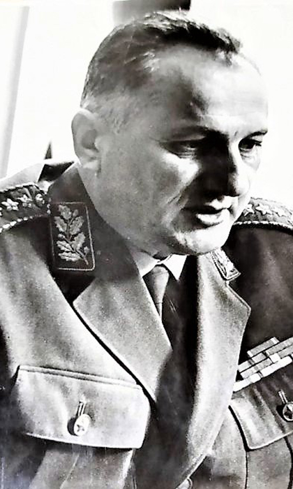 . General Nikola Ljubičić